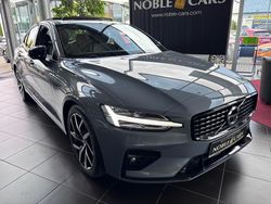 Grau Gebraucht 2022 Volvo S60 R-Design Limousine | 33.490 € (Fairer Preis)