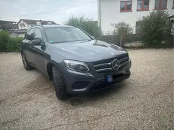Grau Gebraucht 2016 Mercedes GLC250 SUV | 21.500 € (Fairer Preis)