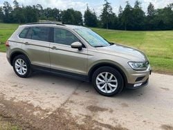 Titanium beige metallic Gebraucht 2017 VW Tiguan Comfortline SUV | 14.900 € (Fairer Preis)