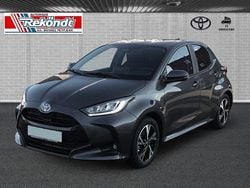 Marlingrau metallic Gebraucht 2024 Toyota Yaris Hybrid Team | 26.990 € (Teuer)