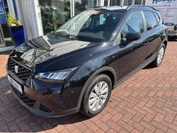 Midnight black Gebraucht 2024 Seat Arona Style SUV | 18.500 € (Guter Preis)