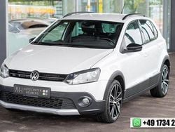 Weiß Gebraucht 2014 VW Polo Cross Kleinwagen | 8.490 € (Etwas zu teuer)