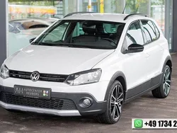Weiß Gebraucht 2014 VW Polo Cross Kleinwagen | 8.990 € (Etwas zu teuer)