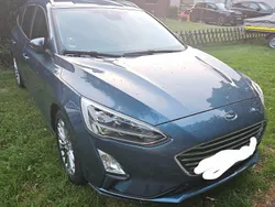 Blau Gebraucht 2018 Ford Focus Titanium Kombi | 11.000 € (Fairer Preis)