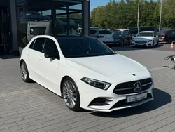 Weiß Gebraucht 2018 Mercedes A250 Limousine | 27.500 € (Etwas zu teuer)