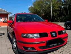 Rot Gebraucht 2000 Seat Leon Limousine | 949 € (Fairer Preis)