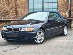 Blau Gebraucht 2003 BMW 330 Cabriolet Sport Line Cabrio | 17.999 € (Fairer Preis)