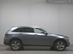 Grau Gebraucht 2021 Mercedes GLC300e SUV | 27.980 € (Guter Preis)