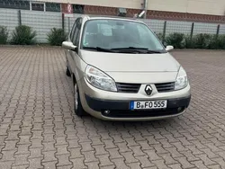Gold Gebraucht 2006 Renault Scénic II Van / Kleinbus | 2.200 € (Fairer Preis)