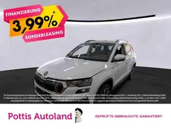 Weiss Gebraucht 2023 Skoda Karoq Ambition SUV | 26.577 € (Fairer Preis)