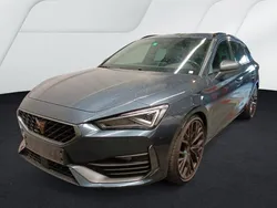 Magnetic grau metallic (metallic) Gebraucht 2022 Cupra Leon Limousine | 26.680 € (Teuer)