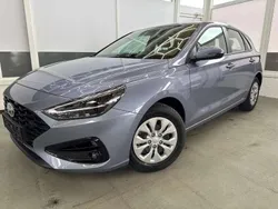 Meta blue pm2 Neu 2025 Hyundai i30 Style Limousine | 19.780 € (Guter Preis)