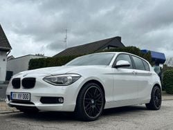 Weiß Gebraucht 2012 BMW 116 Comfort Edition Kleinwagen | 3.495 € (Superpreis)