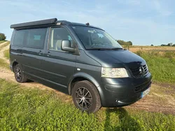 Grau Gebraucht 2006 VW T5 California Van | 19.500 €