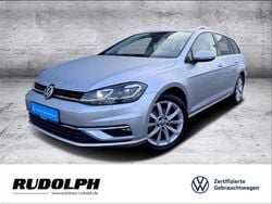 Reflexsilber metallic Gebraucht 2020 VW Golf VII Highline Kombi | 17.970 € (Fairer Preis)