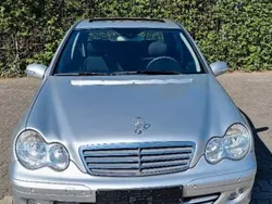 Mercedes C200