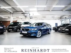 Phytonicblau metallic Gebraucht 2020 BMW 330e Advantage Kombi | 26.840 €