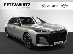 Oxidgrau Gebraucht 2023 BMW 740 M Sport Limousine | 85.900 € (Superpreis)