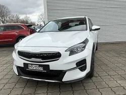 Weiß Gebraucht 2022 Kia XCeed Vision SUV | 23.900 € (Fairer Preis)
