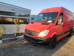 Rot Gebraucht 2009 Mercedes Sprinter Van | 5.100 €