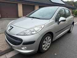 Andere farben Gebraucht 2008 Peugeot 207 Limousine | 1.990 €