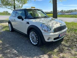 Weiß Gebraucht 2009 Mini ONE Kleinwagen | 2.999 € (Fairer Preis)