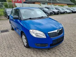Blau Gebraucht 2009 Skoda Fabia Classic Limousine | 1.699 € (Fairer Preis)