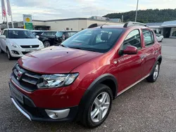 Rot Gebraucht 2015 Dacia Sandero Prestige Kleinwagen | 6.990 € (Fairer Preis)