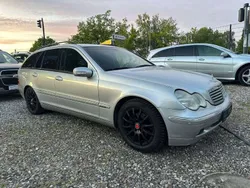 Silber Gebraucht 2001 Mercedes C200 Elegance Kombi | 3.990 €