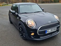 Schwarz Gebraucht 2018 Mini ONE Kleinwagen | 12.500 € (Fairer Preis)