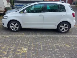 Weiß Gebraucht 2010 VW Golf Plus Van / Kleinbus | 4.500 €