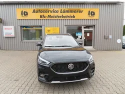 Silber Neu 2025 MG ZS Luxury Limousine | 17.990 € (Fairer Preis)
