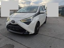 Weiß Gebraucht 2019 Toyota Aygo Kleinwagen | 6.550 € (Guter Preis)