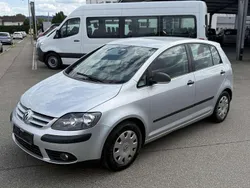 Silber Gebraucht 2008 VW Golf Plus Cross Edition Van / Kleinbus | 2.666 € (Guter Preis)