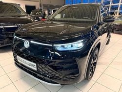 Schwarz Neu 2025 VW Tayron R-line SUV | 56.666 € (Guter Preis)