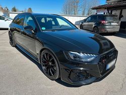 Schwarz Gebraucht 2023 Audi RS4 Competition Kombi | 77.500 € (Guter Preis)