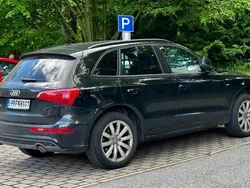 Schwarz Gebraucht 2011 Audi Q5 Sport SUV | 10.500 € (Fairer Preis)