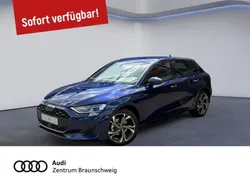 Navarrablau metallic Neu 2025 Audi A3 Sportback Sport Limousine | 38.690 € (Fairer Preis)