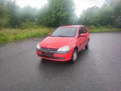 Rot Gebraucht 2002 Opel Corsa Limousine | 1.400 € (Fairer Preis)