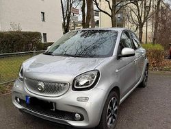 Silber Gebraucht 2017 Smart ForFour Prime Kleinwagen | 15.555 € (Etwas zu teuer)