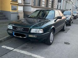 Grün Gebraucht 1992 Audi 80 Limousine | 2.500 €