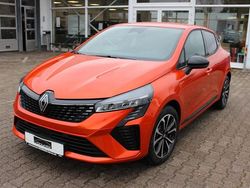 Orange Neu 2025 Renault Clio V Techno Limousine | 19.990 € (Fairer Preis)