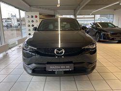 Schwarz Neu 2025 Mazda MX30 Makoto SUV | 29.999 €