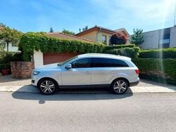 Grau Gebraucht 2010 Audi Q7 Sport SUV | 8.500 € (Etwas zu teuer)