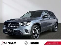 Grau Gebraucht 2021 Mercedes GLC300e Business SUV | 37.880 € (Guter Preis)