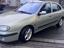 Gebraucht 2001 Renault Mégane Limousine | 1.100 €