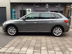 Graphite grau metallic Gebraucht 2024 Skoda Scala Style Kleinwagen | 23.950 € (Etwas zu teuer)