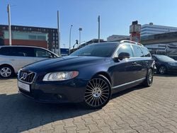 Blau Gebraucht 2012 Volvo V70 Summum Kombi | 6.990 € (Guter Preis)