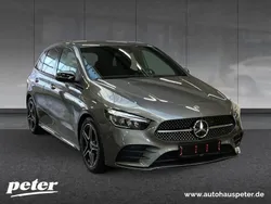 Metalliclack mountaingrau Gebraucht 2025 Mercedes B220 AMG Van / Kleinbus | 45.450 € (Teuer)