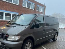 Braun Gebraucht 2001 Mercedes Vito Van | 4.500 €